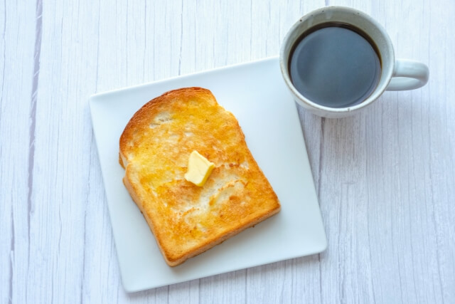 トーストとコーヒー